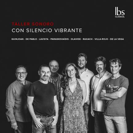 Con silencio vibrante
