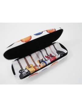 Spectacle case set guitars (case: 16,5*6,5*3,5 cm / cloth: 15*18 cm) Microfiber